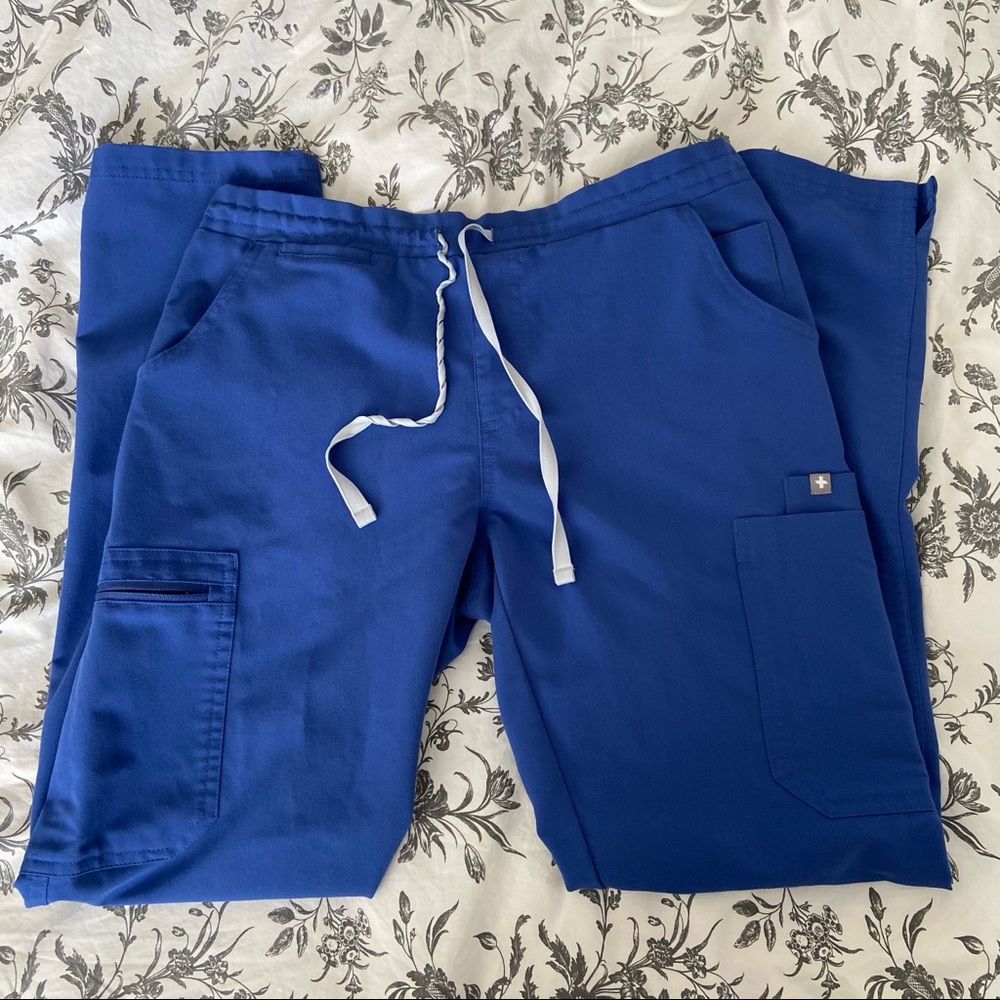 FIGS Yola Scrub Pants in Denim
